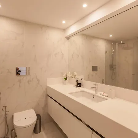 Flh Alluring Design S Bento Lizbona